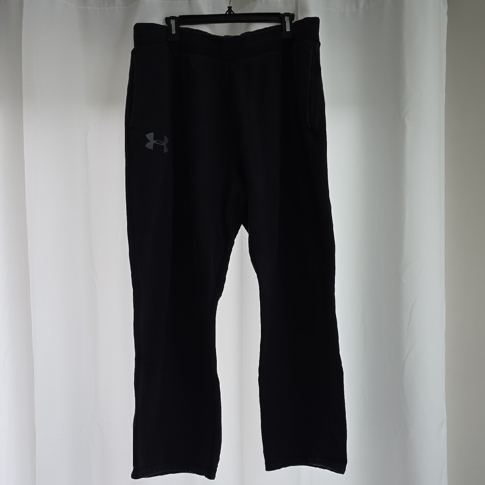 Under Armour Men's Black Sweatpants